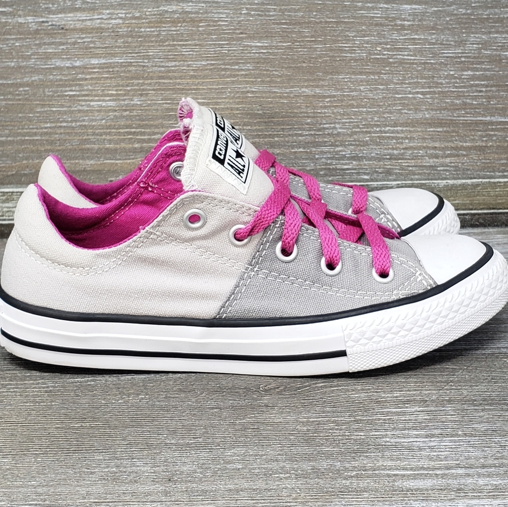 Chuck Taylor Big Kids All Star Madison Size 1.5